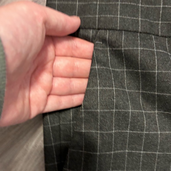 Banana Republic Window Pane Print Grey Suit - Picture 8 of 11